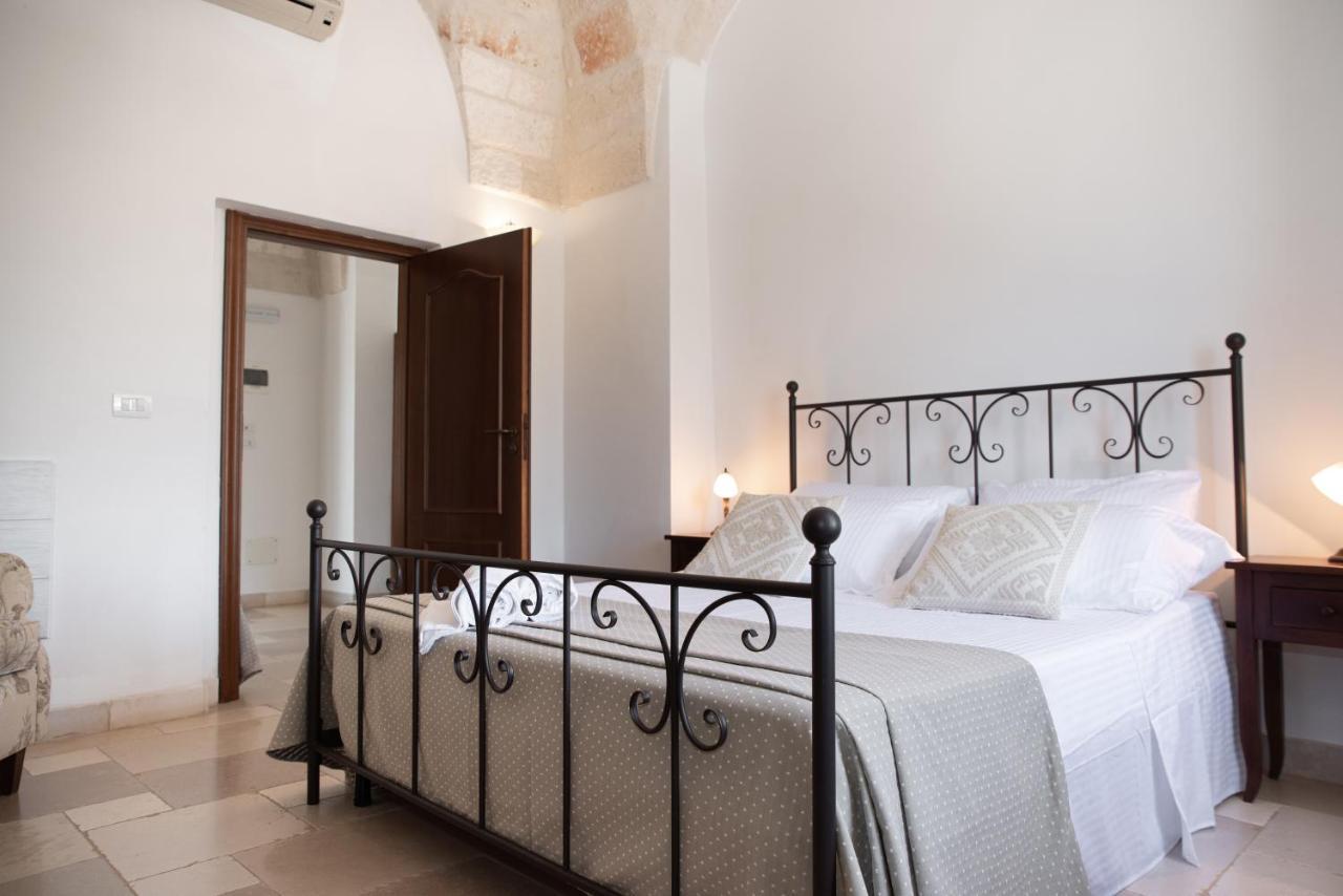 Masseria Donna Nina ออสตูนี ภายนอก รูปภาพ