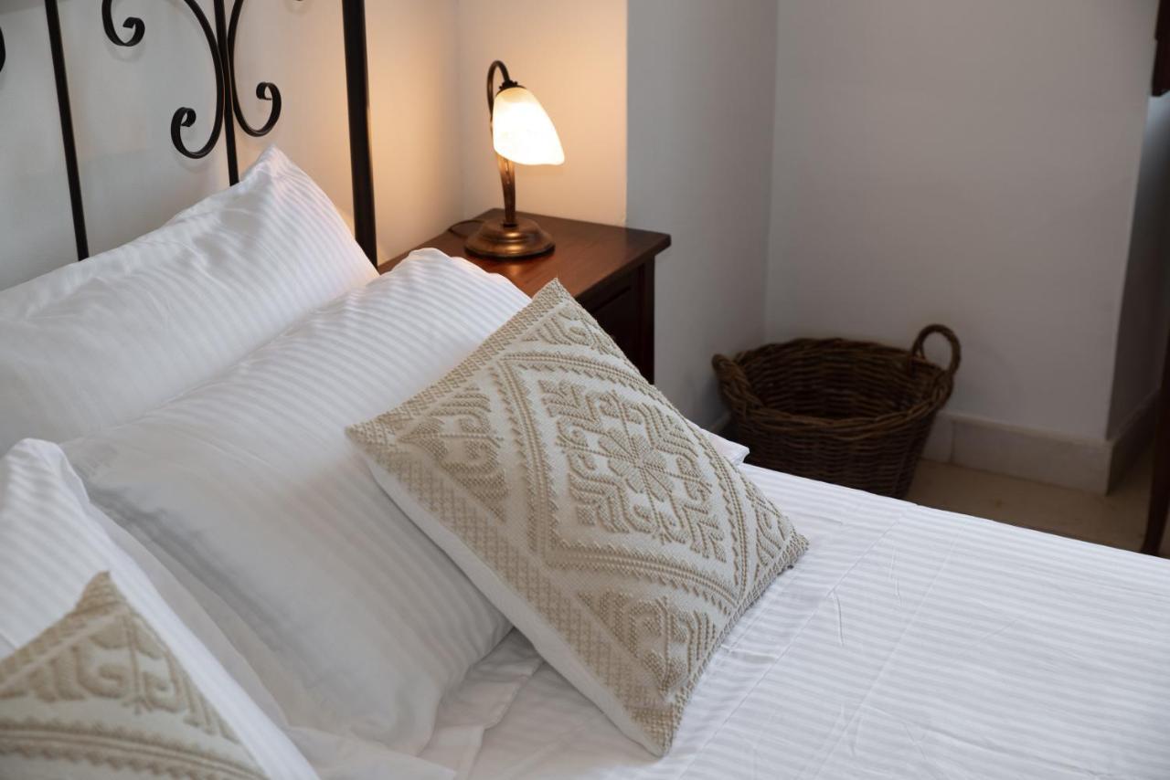 Masseria Donna Nina ออสตูนี ภายนอก รูปภาพ