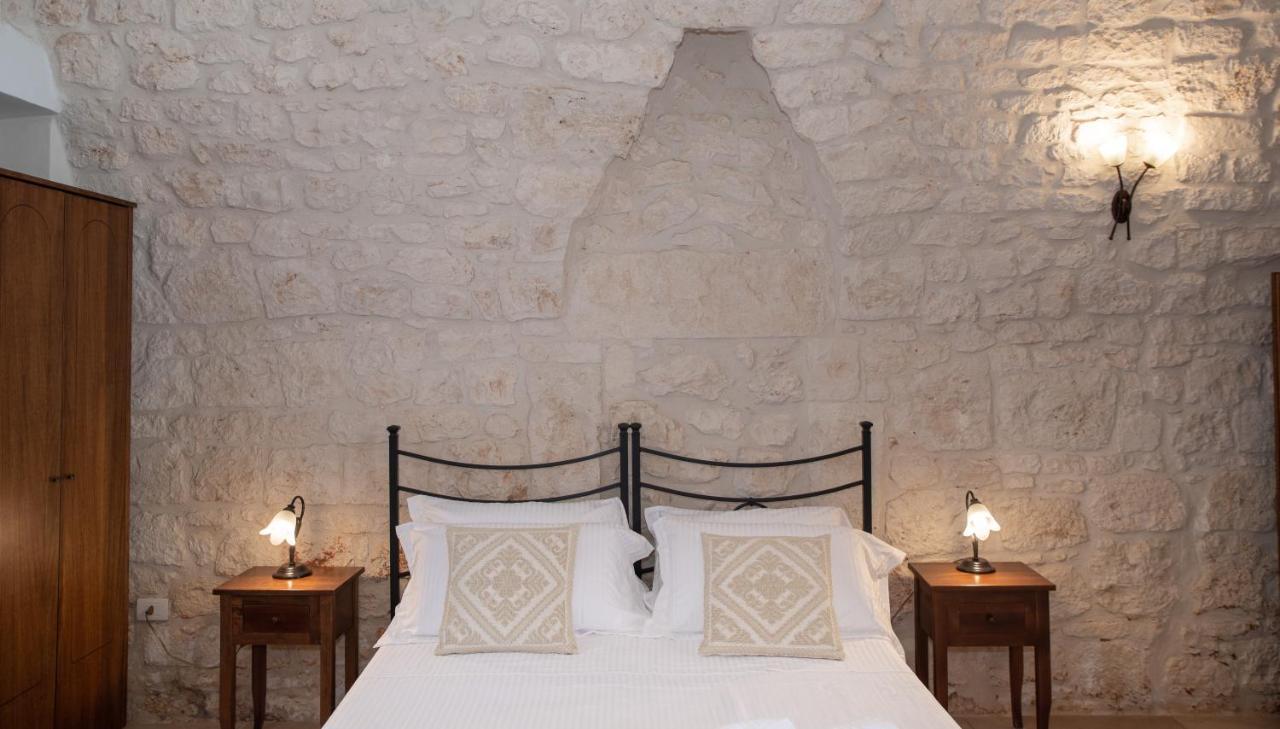 Masseria Donna Nina ออสตูนี ภายนอก รูปภาพ